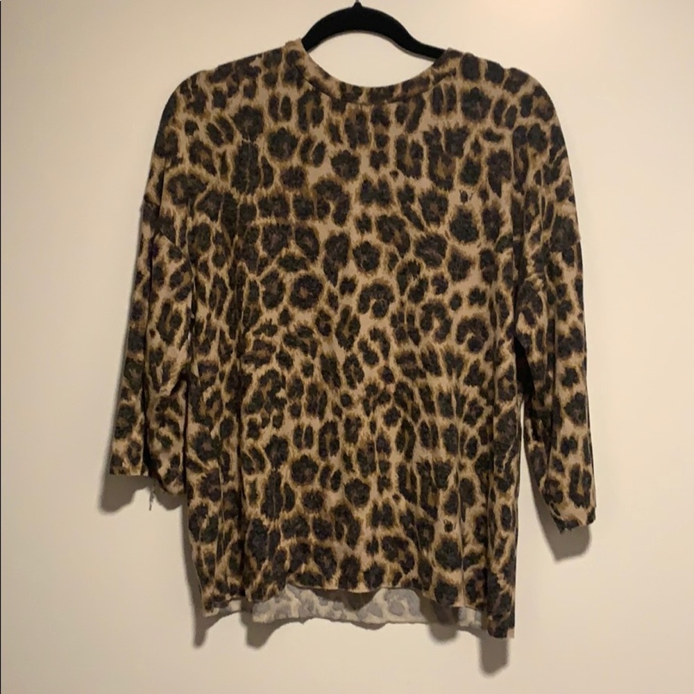 Zara cheetah print 3/4 sleeve sweater shirt, sz M